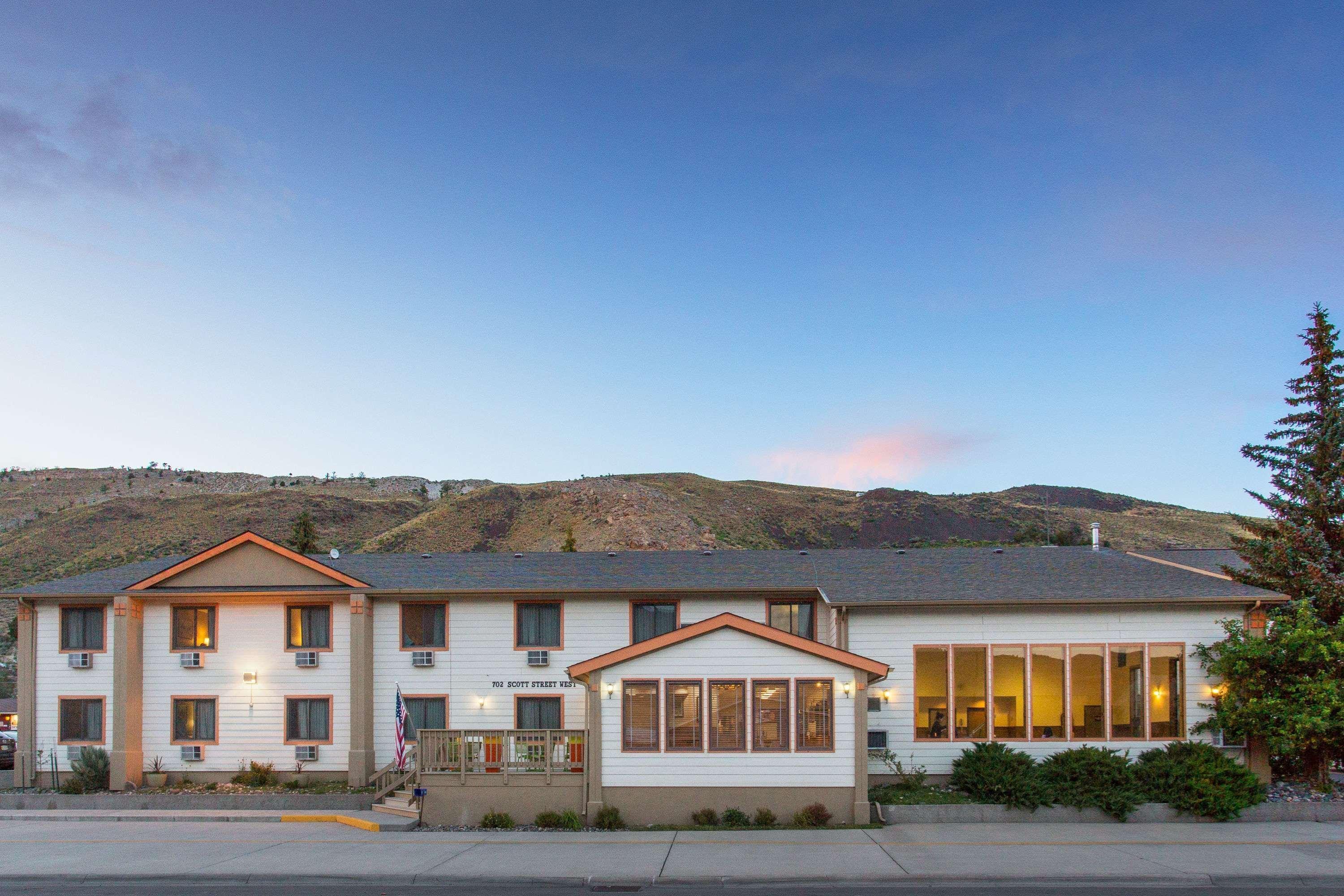 Super 8 By Wyndham Gardiner/Yellowstone Park Area Esterno foto